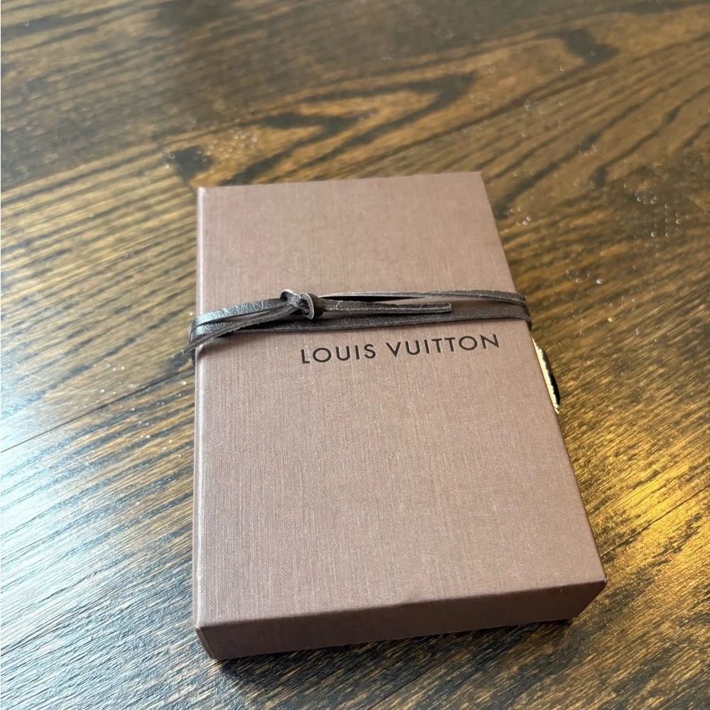 Louis Vuitton Brown Leather Pouch - Picture 5 of 6